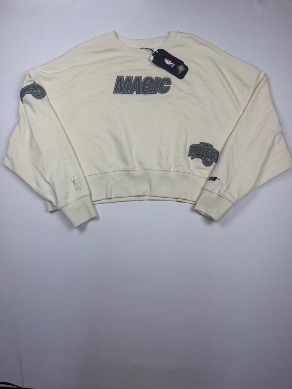NBA Eggshell Crewneck Sweatshirt with Gray 'MAGIC' Women’s Small NWT!